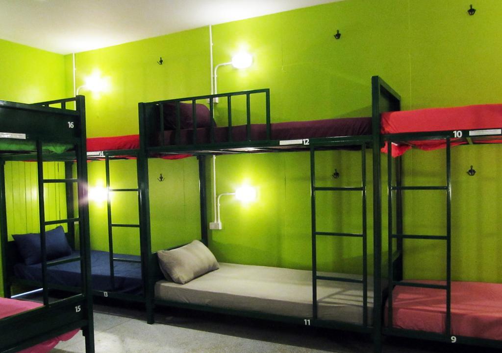 Treechart Hostel Thong Sala Exterior foto