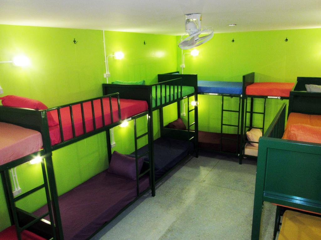 Treechart Hostel Thong Sala Exterior foto